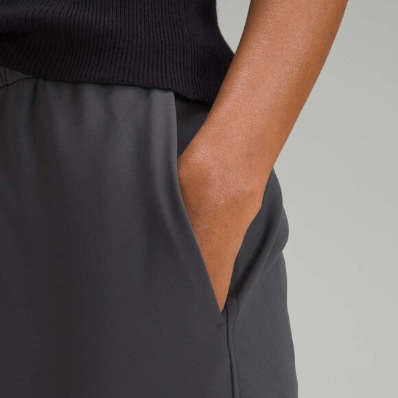 Lululemon Women's Tapered-Leg Mid-Rise Pant 7/8 Length - Grey - Picture 2 of 10